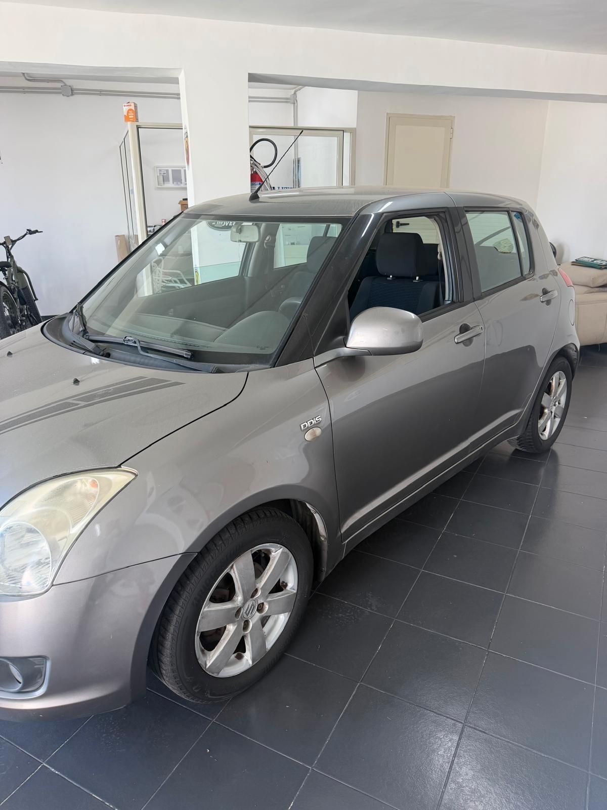 Suzuki Swift 1.3 DDiS 5p. GL Safety Pack