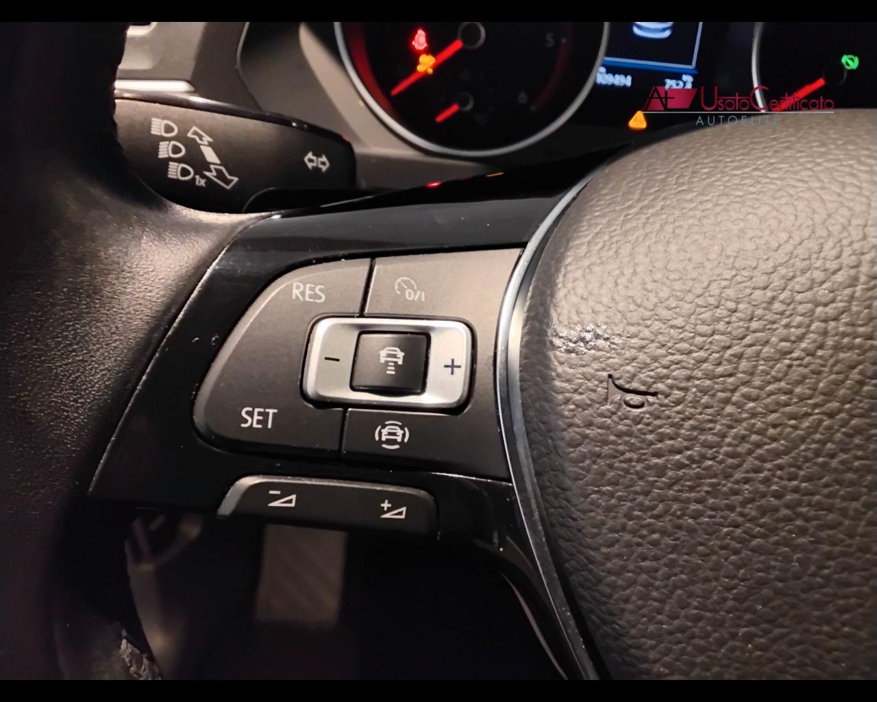 VOLKSWAGEN Tiguan 2.0 TDI SCR DSG Business BlueMotion Technology