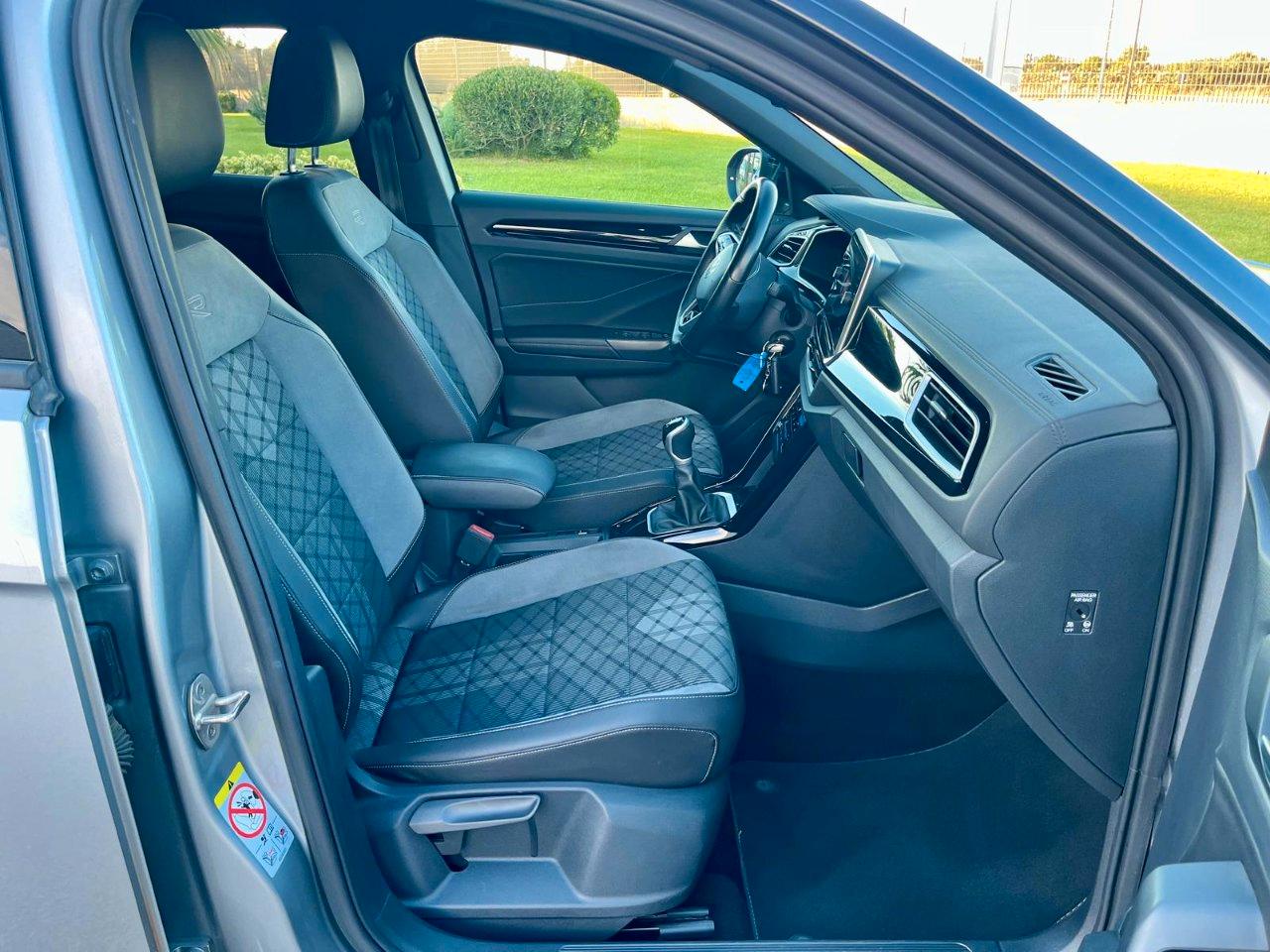 Volkswagen T-Roc 1.0 tsi R-Line 110cv