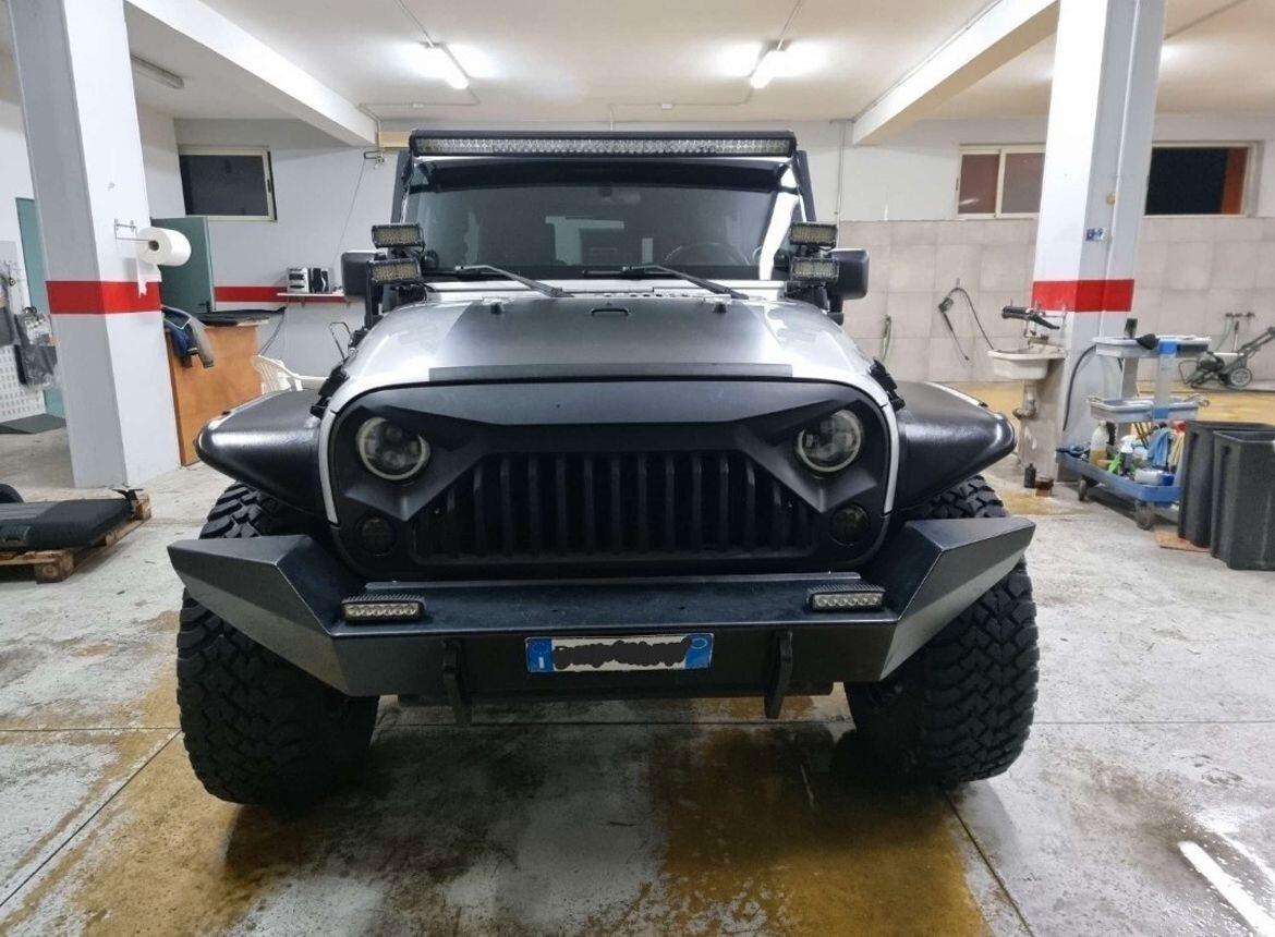 Jeep Wrangler Unlimited 2.8 CRD DPF Sport