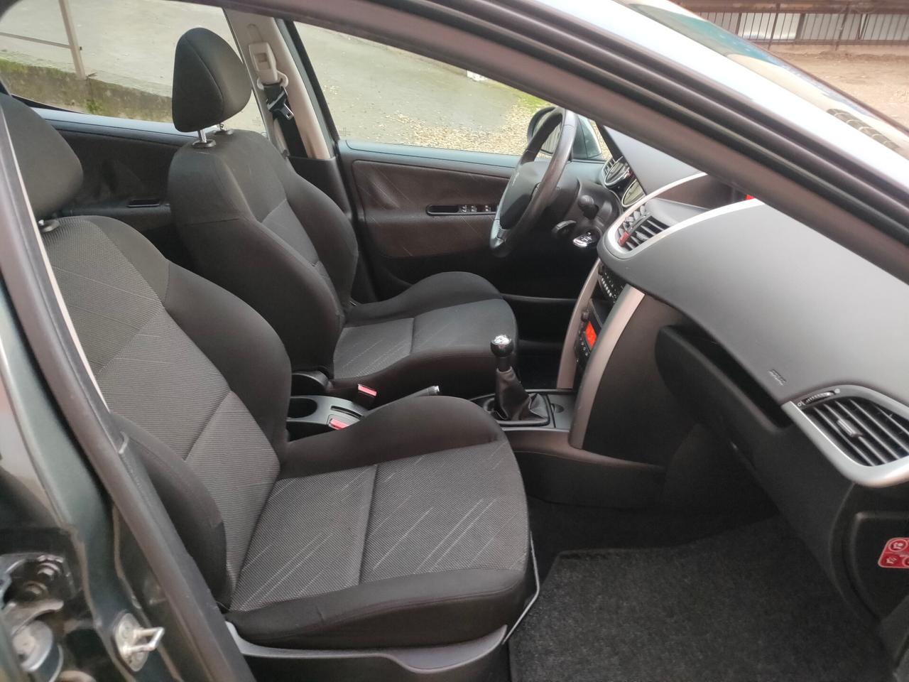 Peugeot 207 1.6 HDi 90CV FAP SW XS Ciel