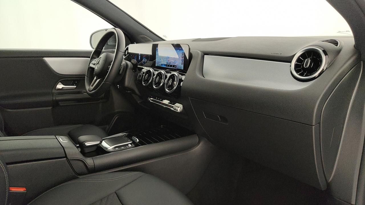 Mercedes-Benz GLA-H247 2020 - GLA 180 d Executive auto
