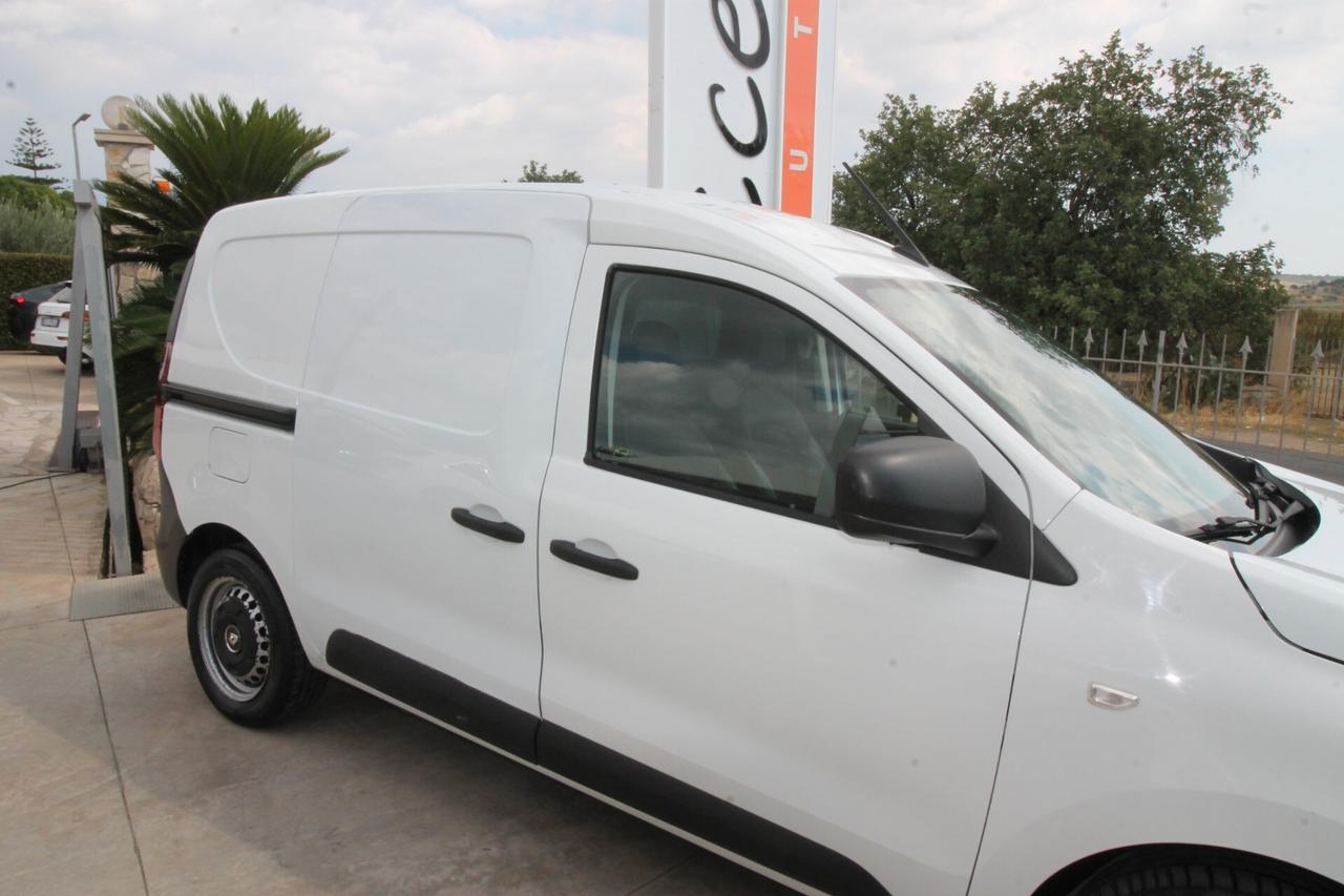 Renault Express 1.4 Blue dCi 75 Van | 10.2021