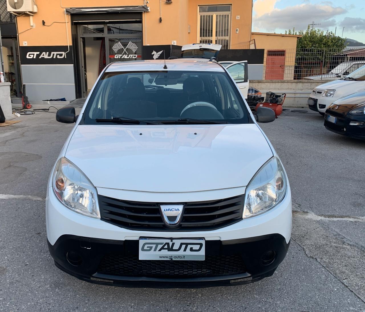 Dacia Sandero 1.4 GPL Laureate