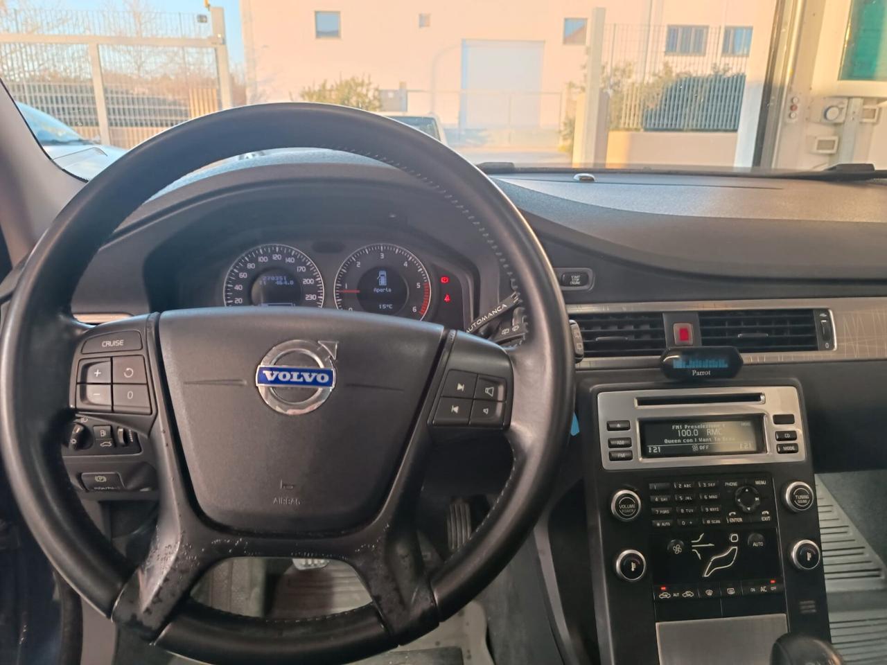 Volvo XC 70 XC70 2.4 D 175 CV FWD DRIVe Summum