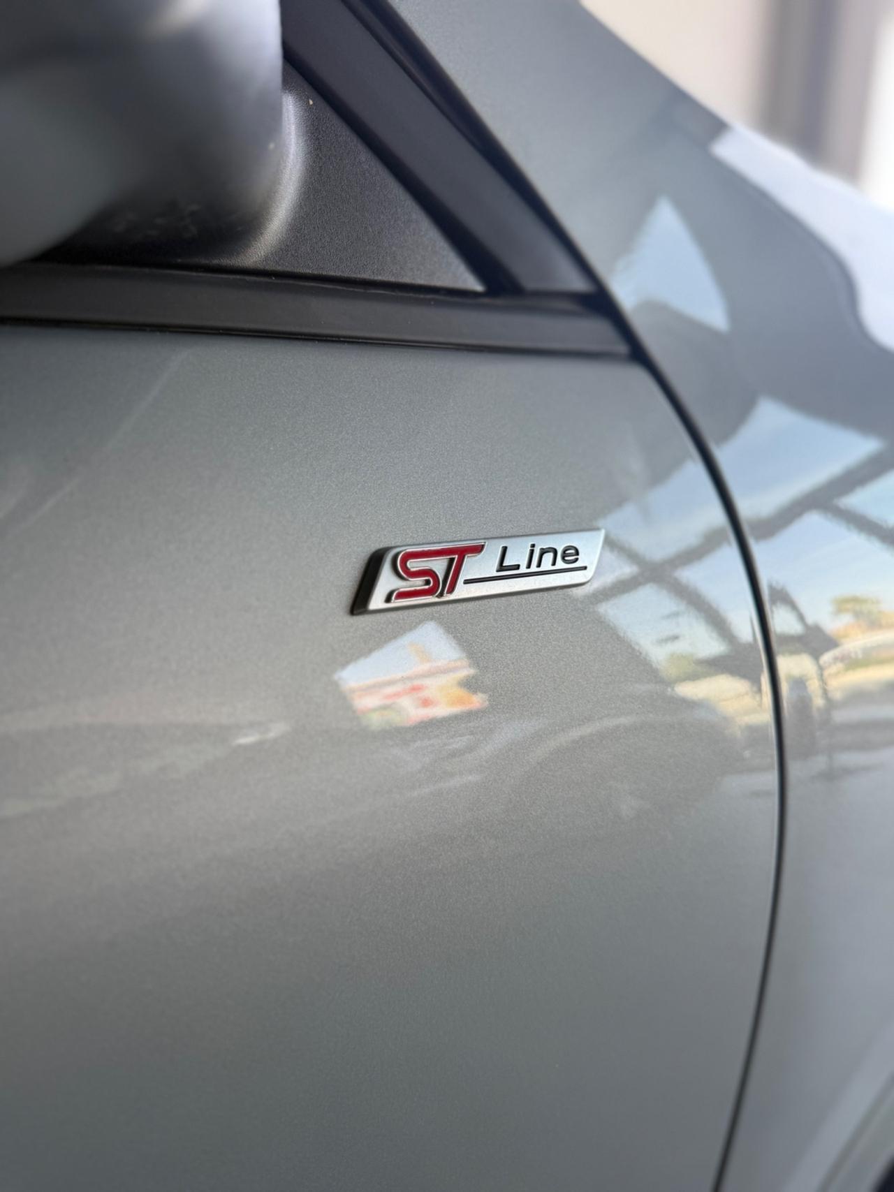 Ford Kuga 2.5 Plug In Hybrid 225 CV CVT 2WD ST-Line X