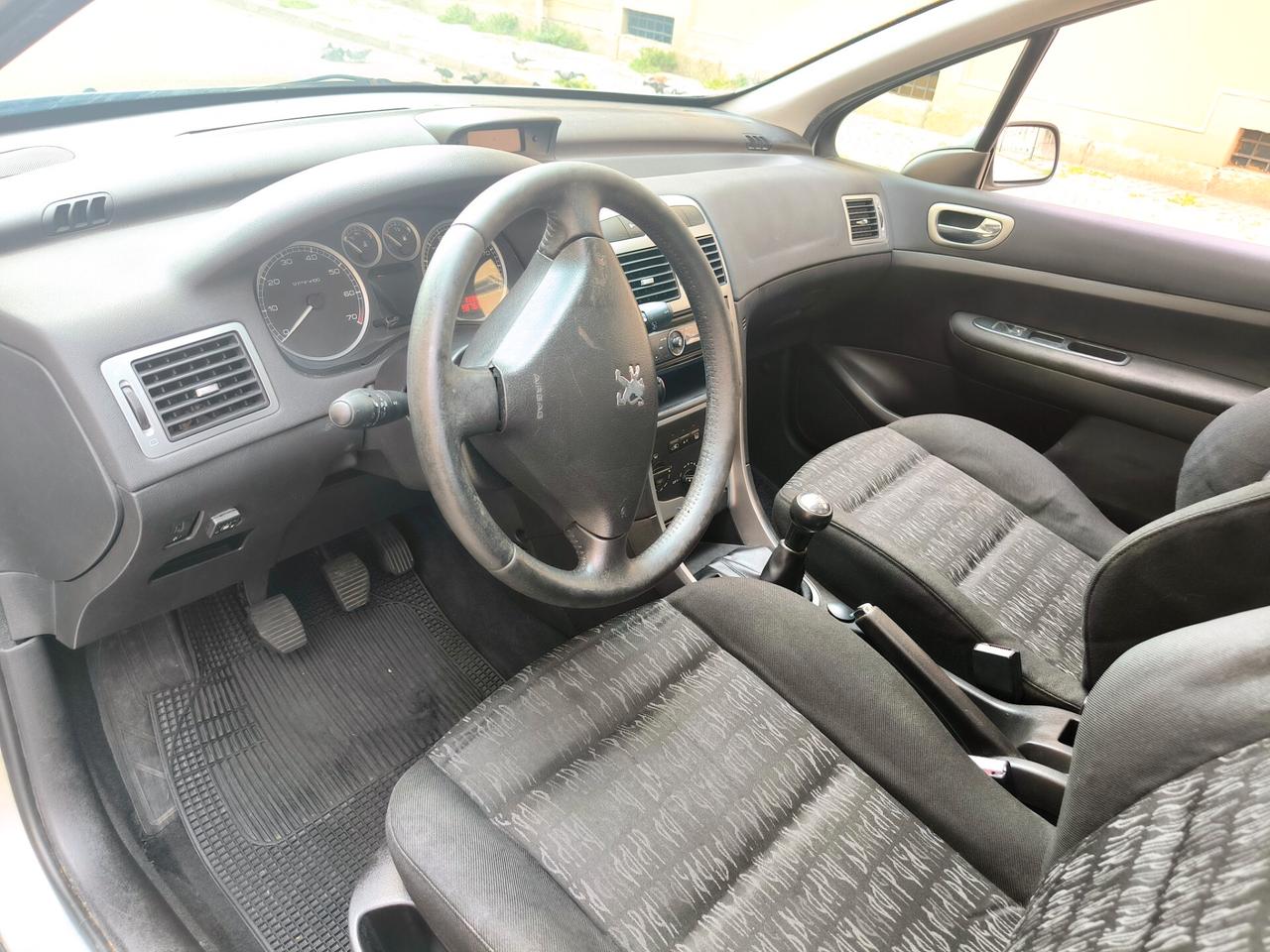 Peugeot 307 1.6 16V 5 Porte XSI