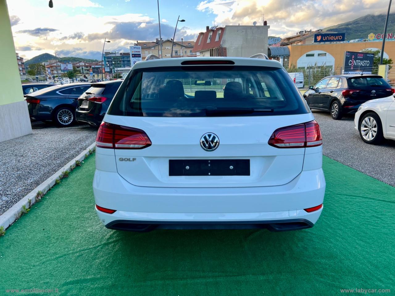 VOLKSWAGEN Golf Variant 1.6 TDI 115CV Trendline BMT SW 2019