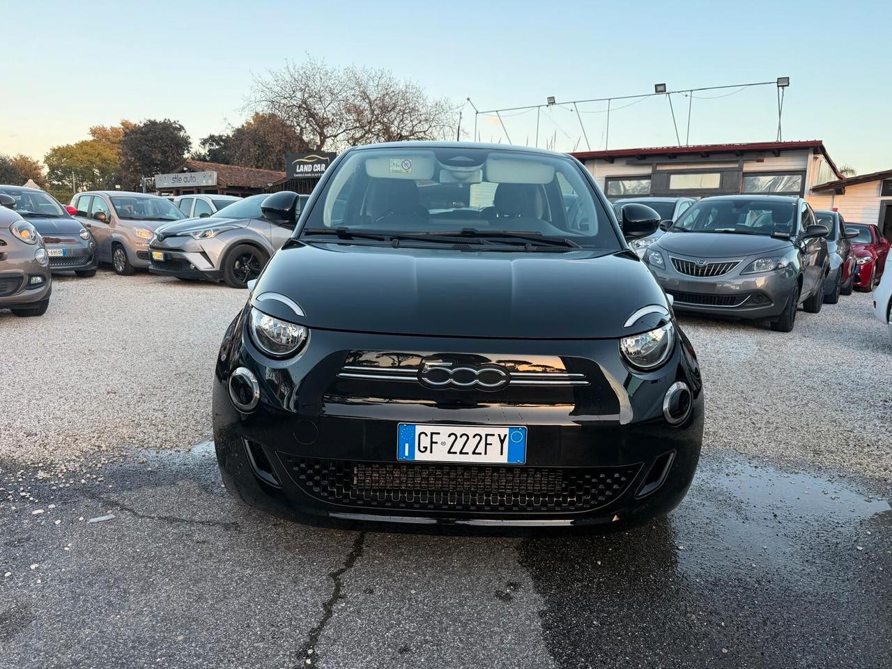 Fiat 500 500e Berlina 42 kWh Icon