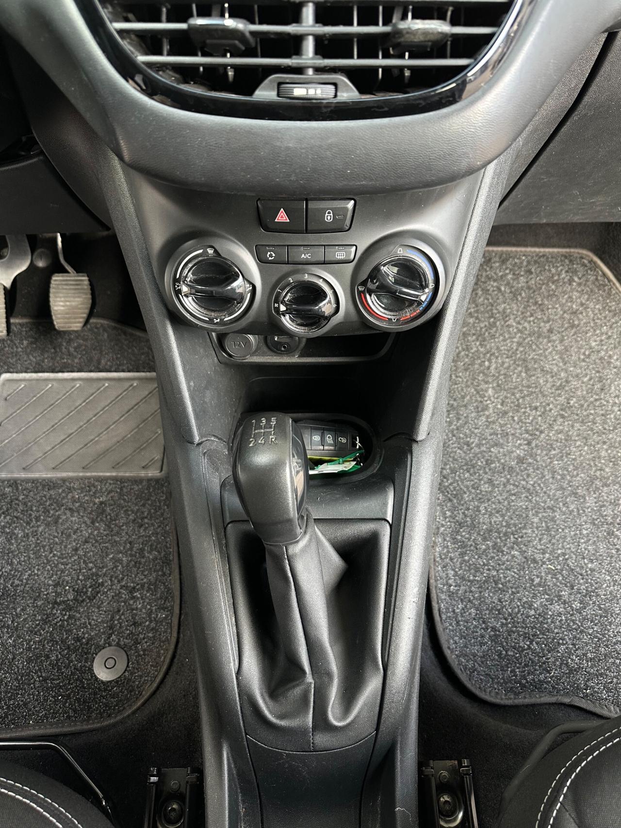 Peugeot 208 1.5 BlueHDi 75cv 5p. Allure