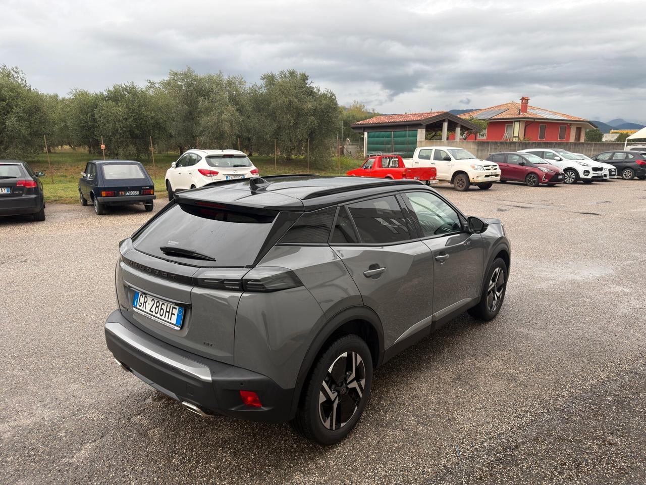 Peugeot 2008 PureTech 130 S&S EAT8 GT