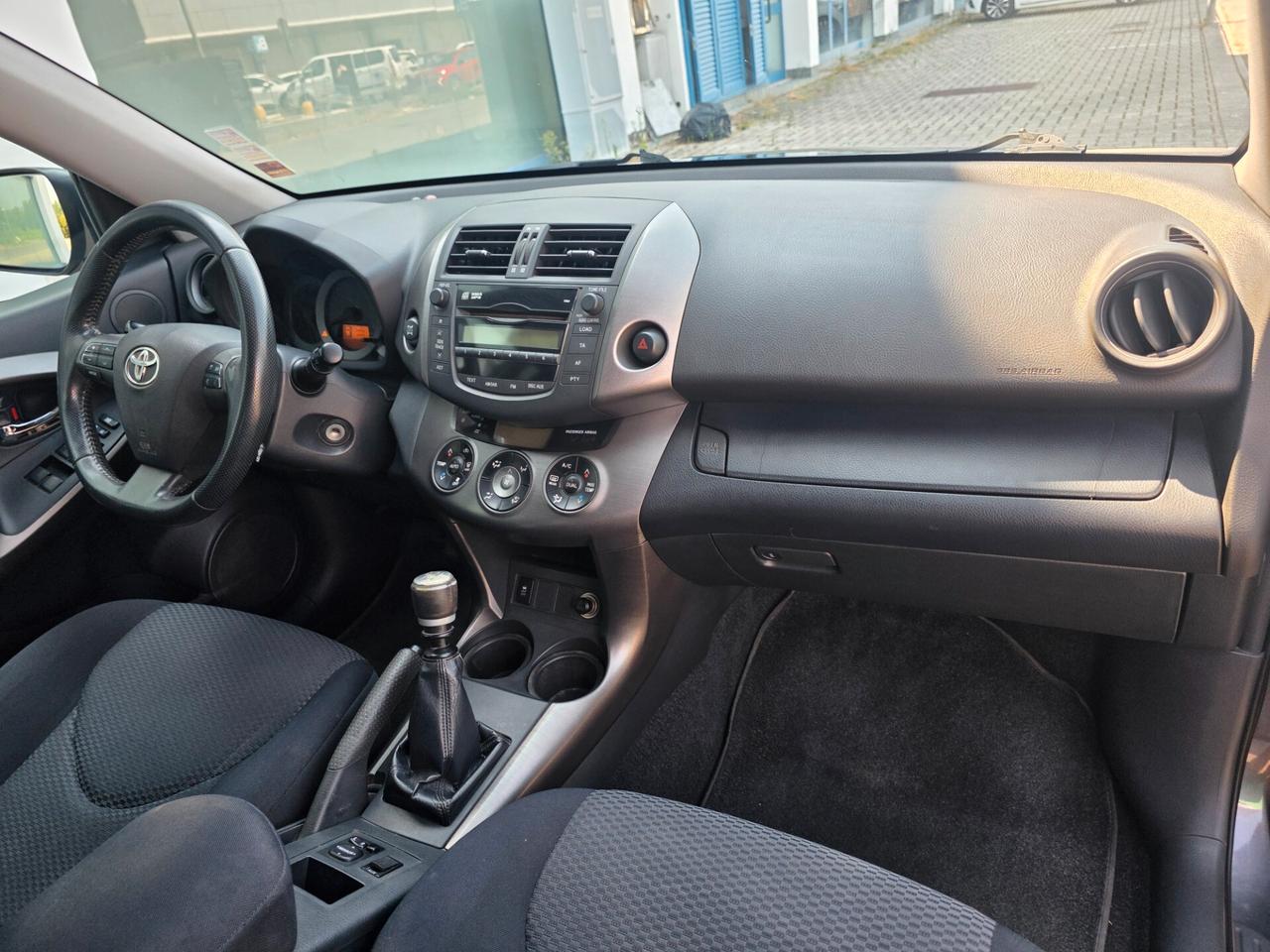 Toyota RAV 4 RAV4 2.2 D-4D 150 CV DPF Luxury