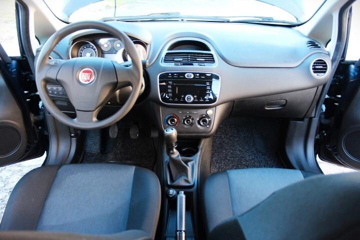 Fiat Punto 1.2 8V 5 porte Street EX PENSIONATO COME NUOVA