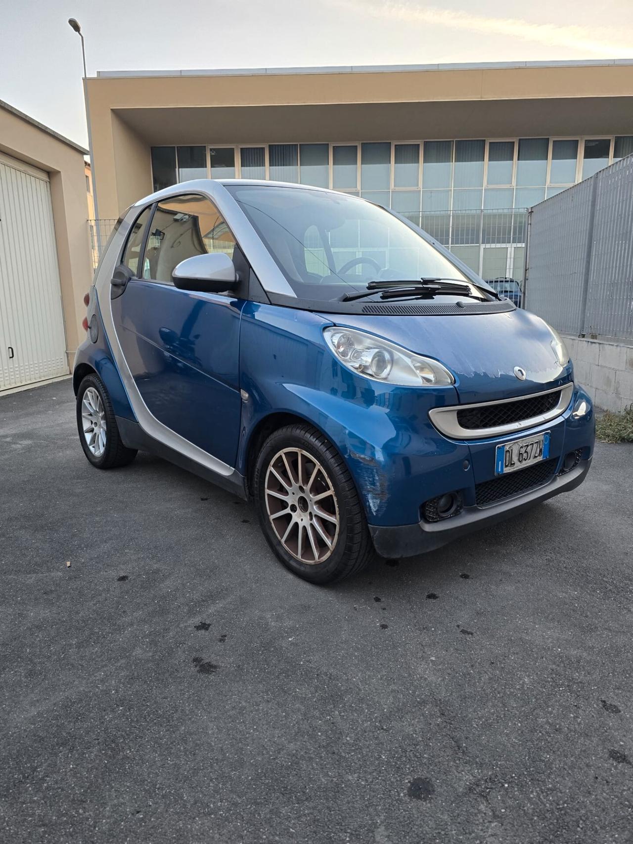 Smart ForTwo 800 33 kW coupé passion cdi