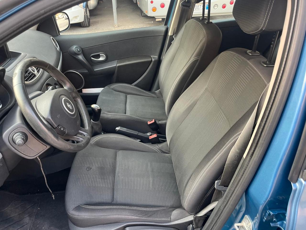 Renault Clio 2010 1.5 dCi 68CV 12 MESI DI GARANZIA