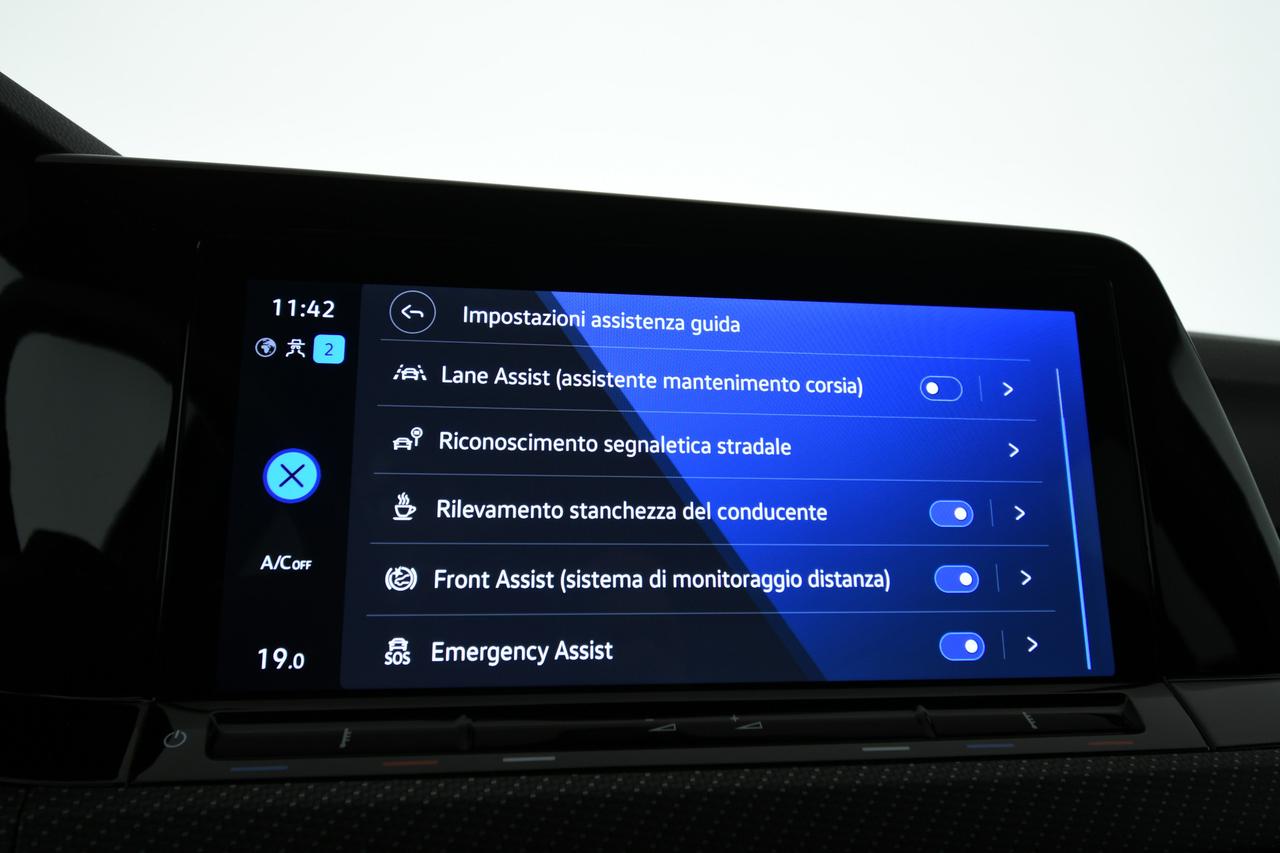 VOLKSWAGEN Golf 1.5 etsi evo R-Line 130cv dsg NEOPATENTATI+ACC+APPLE CARPLAY