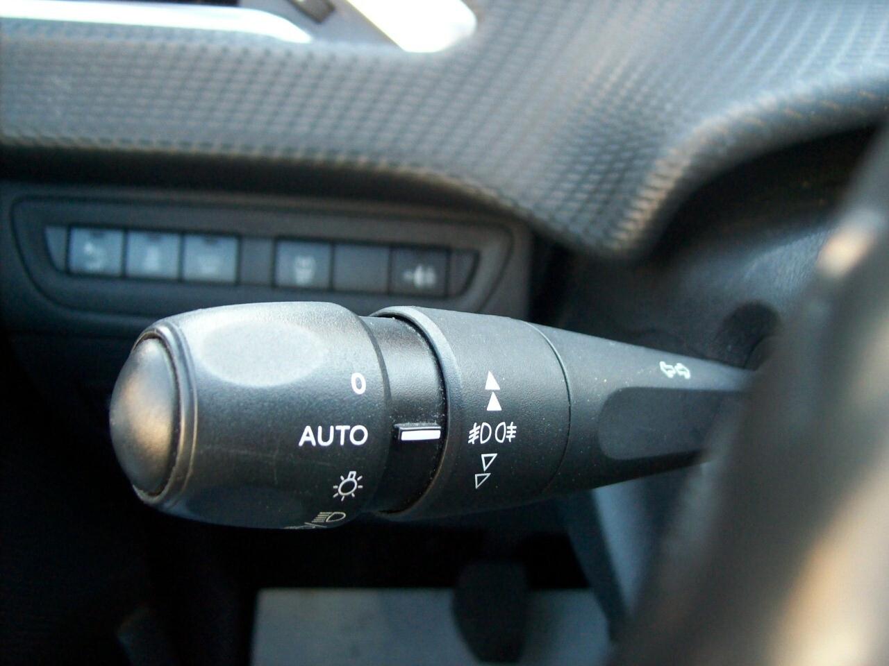 Peugeot 2008 1.6 BlueHDi 120CV S&S Allure