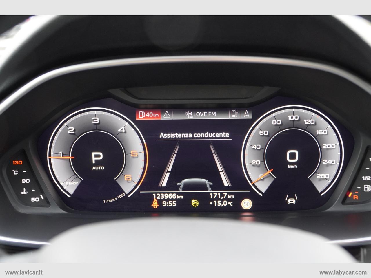 AUDI Q3 SPB 35 TDI S TRON S-LINE BLACK LINE