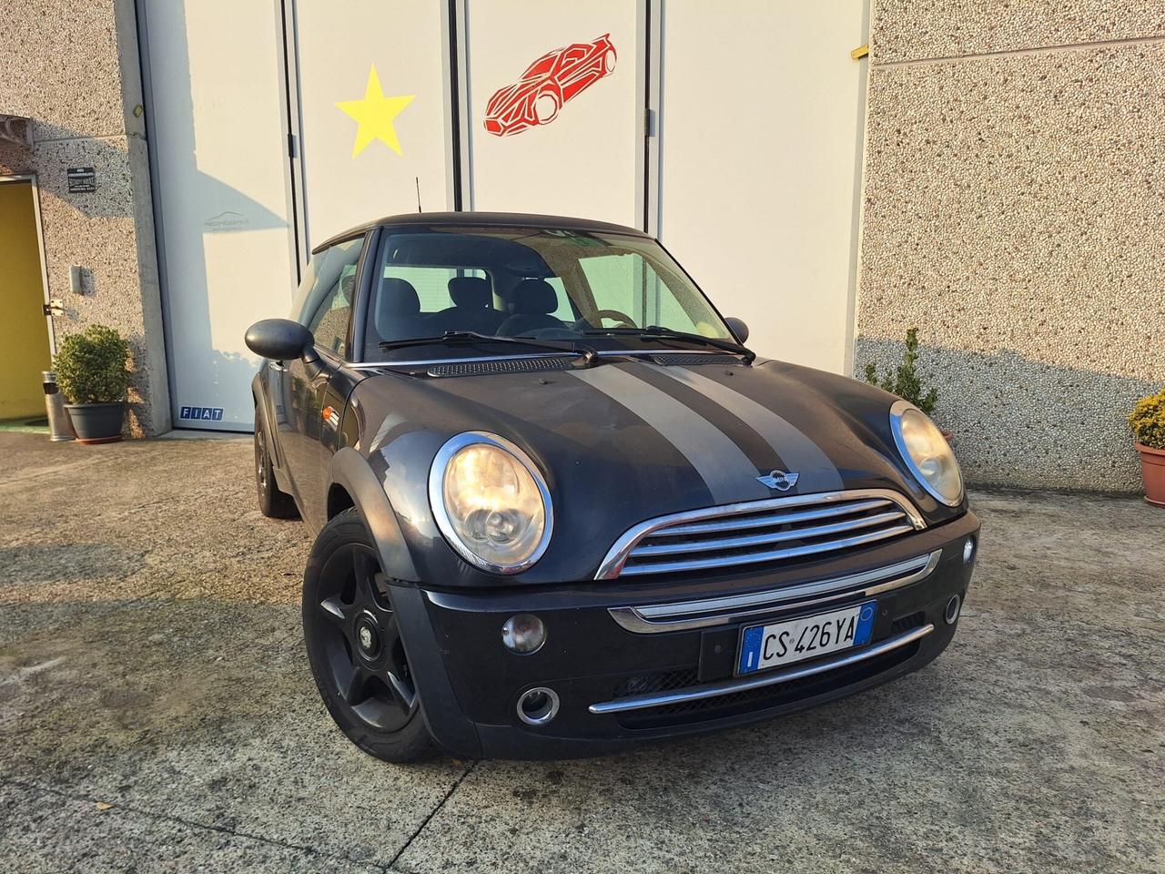 Mini One DE LUXE 1.6b 16v euro 4