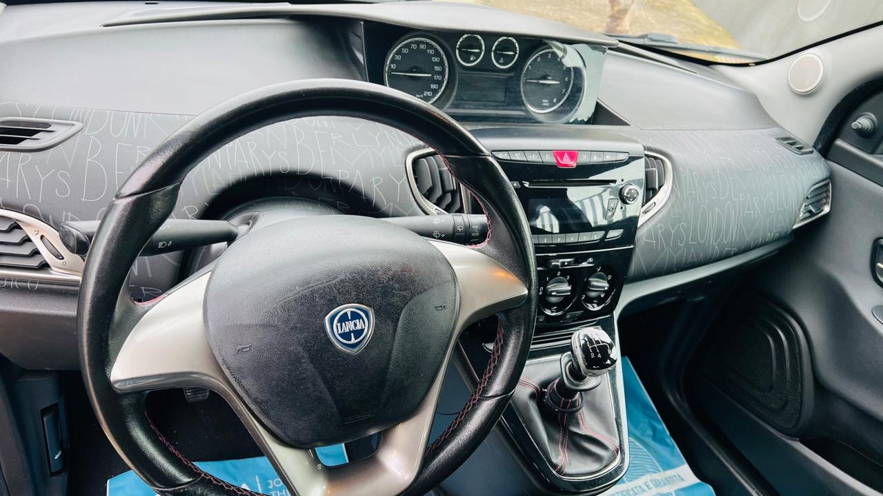 Lancia Ypsilon 1.2 69 CV 5 porte GPL Ecochic Elefantino