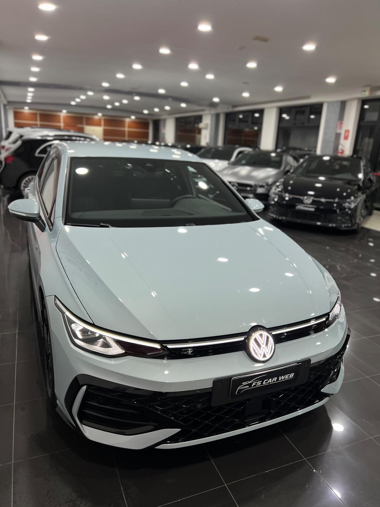 VOLKSWAGEN GOLF 8.5 2.0 TDI DSG R-Line Plus 150 cv