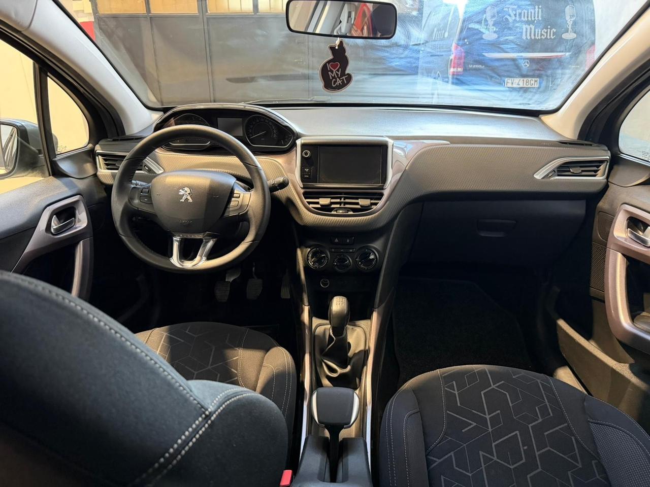 Peugeot 2008 1.6 VTi 120CV Allure