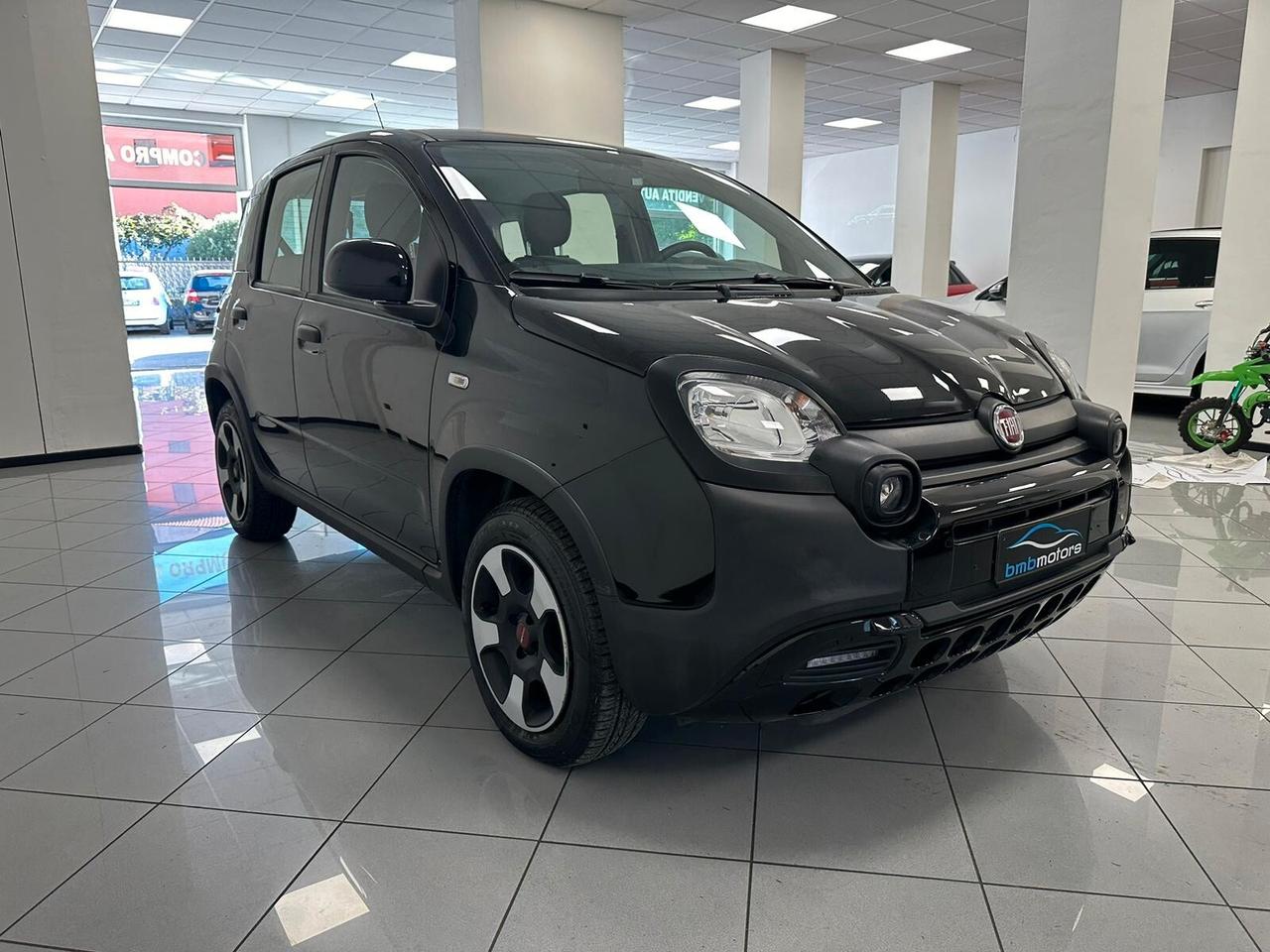 Fiat Panda 1.0 FireFly S&S Hybrid City Cross