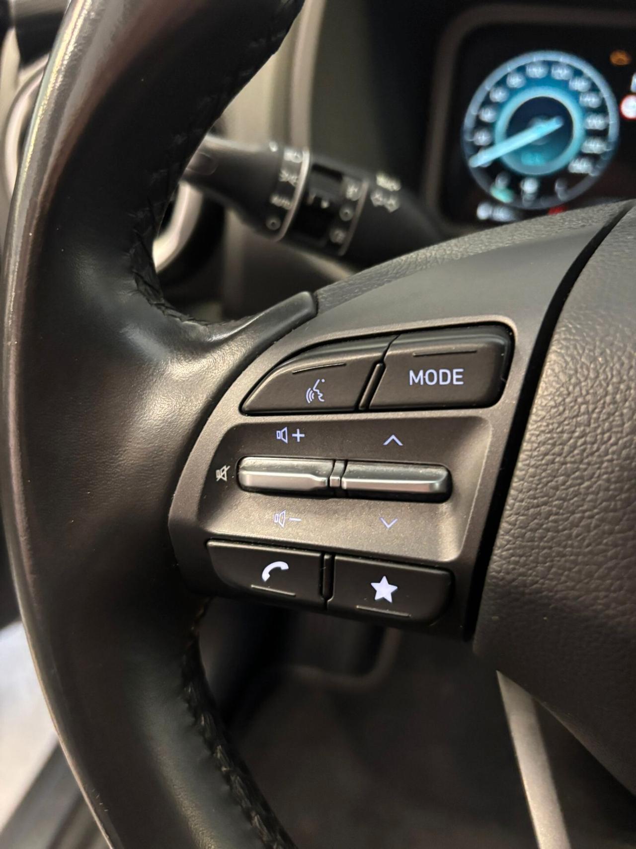 Hyundai Kona 1.6 CRDI Hybrid 48V iMT XLine