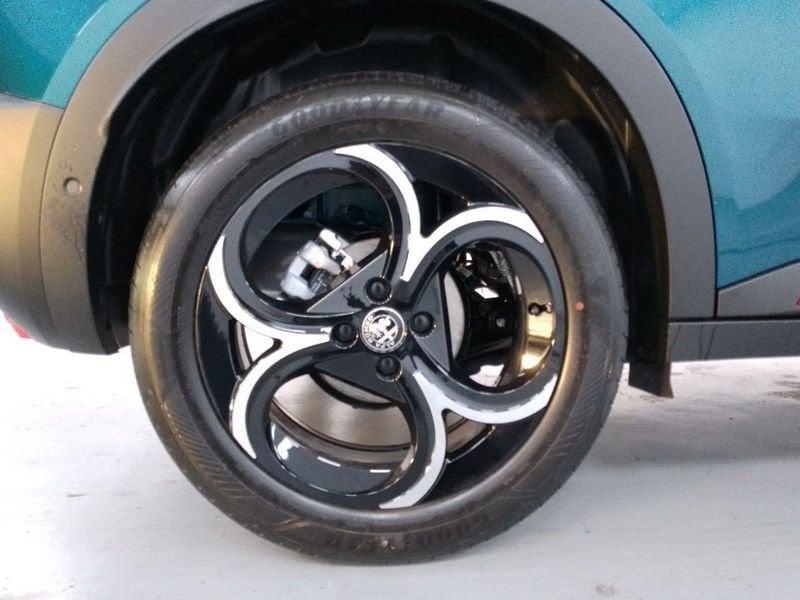 Alfa Romeo Junior 1.2 ibrida Speciale 145cv edct6