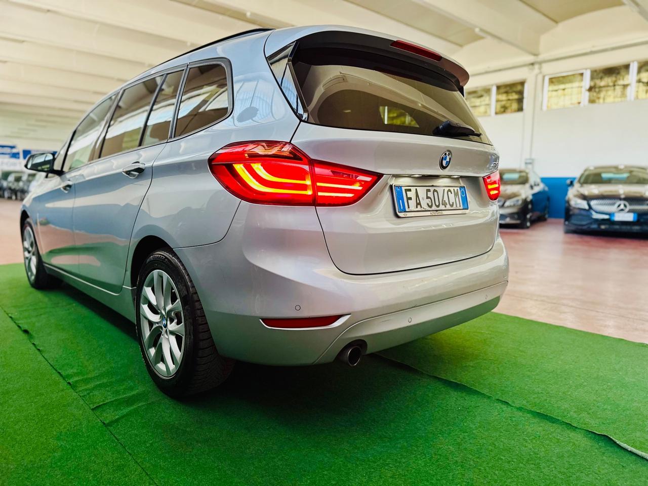 BmwSerie2Gran Tourer 218d/7posti/automatic/euro6