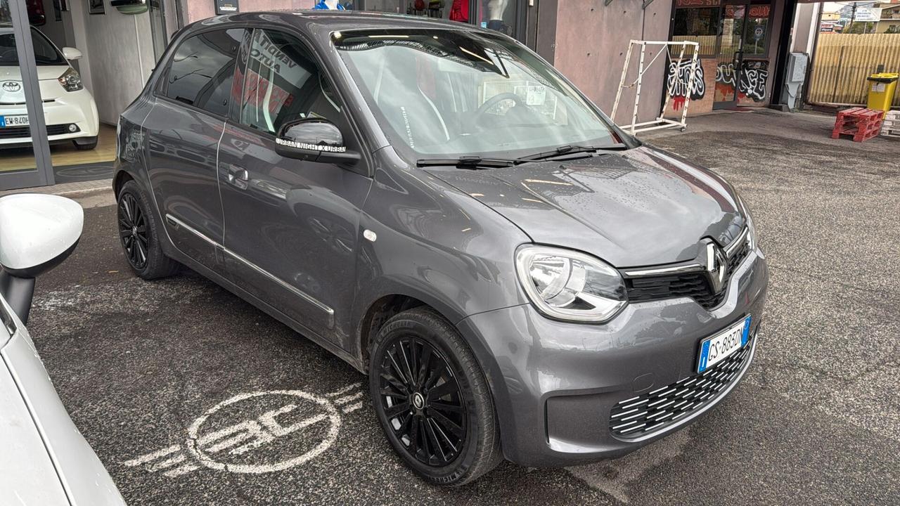 Renault Twingo SCe 65 CV Urban Night