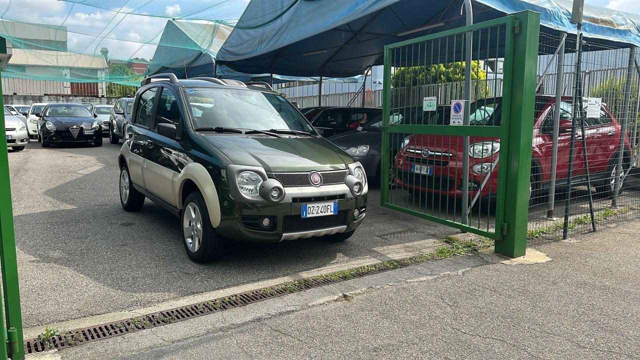 Fiat Panda 1.3 MJT 16V 4x4 Cross