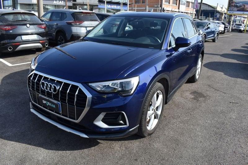 Audi Q3 40 TDI quattro S tronic Business Advanced