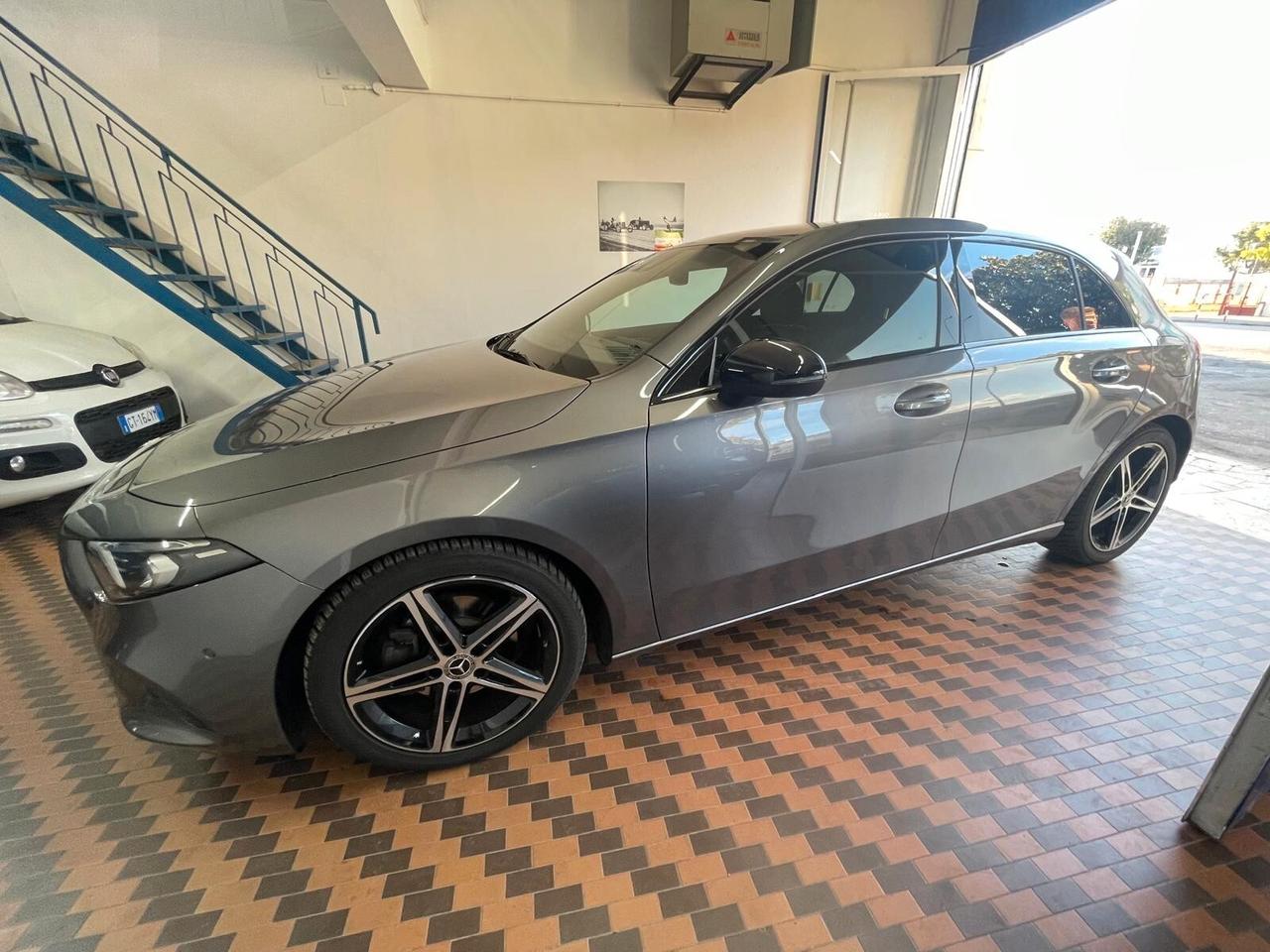 Mercedes-benz A 180 d Automatic