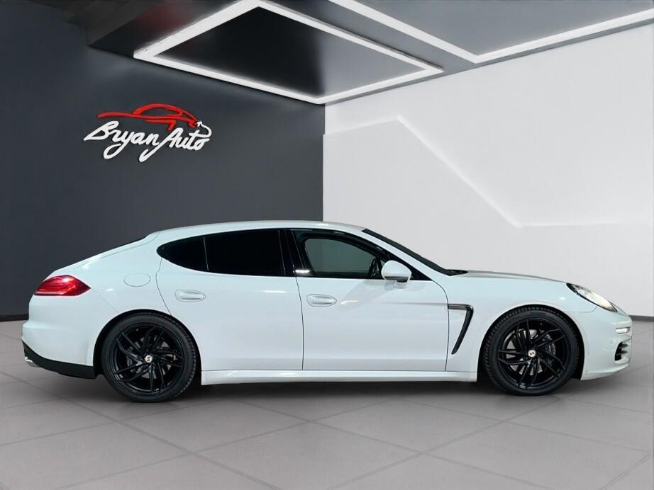 Porsche Panamera 3.0 300CV