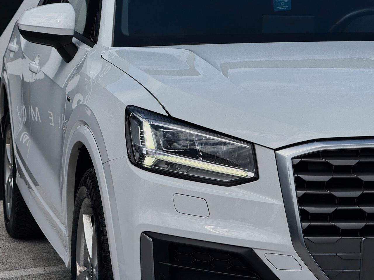 Audi Q2 30 TDI S line S-tronic 116CV MY20 MATRIX