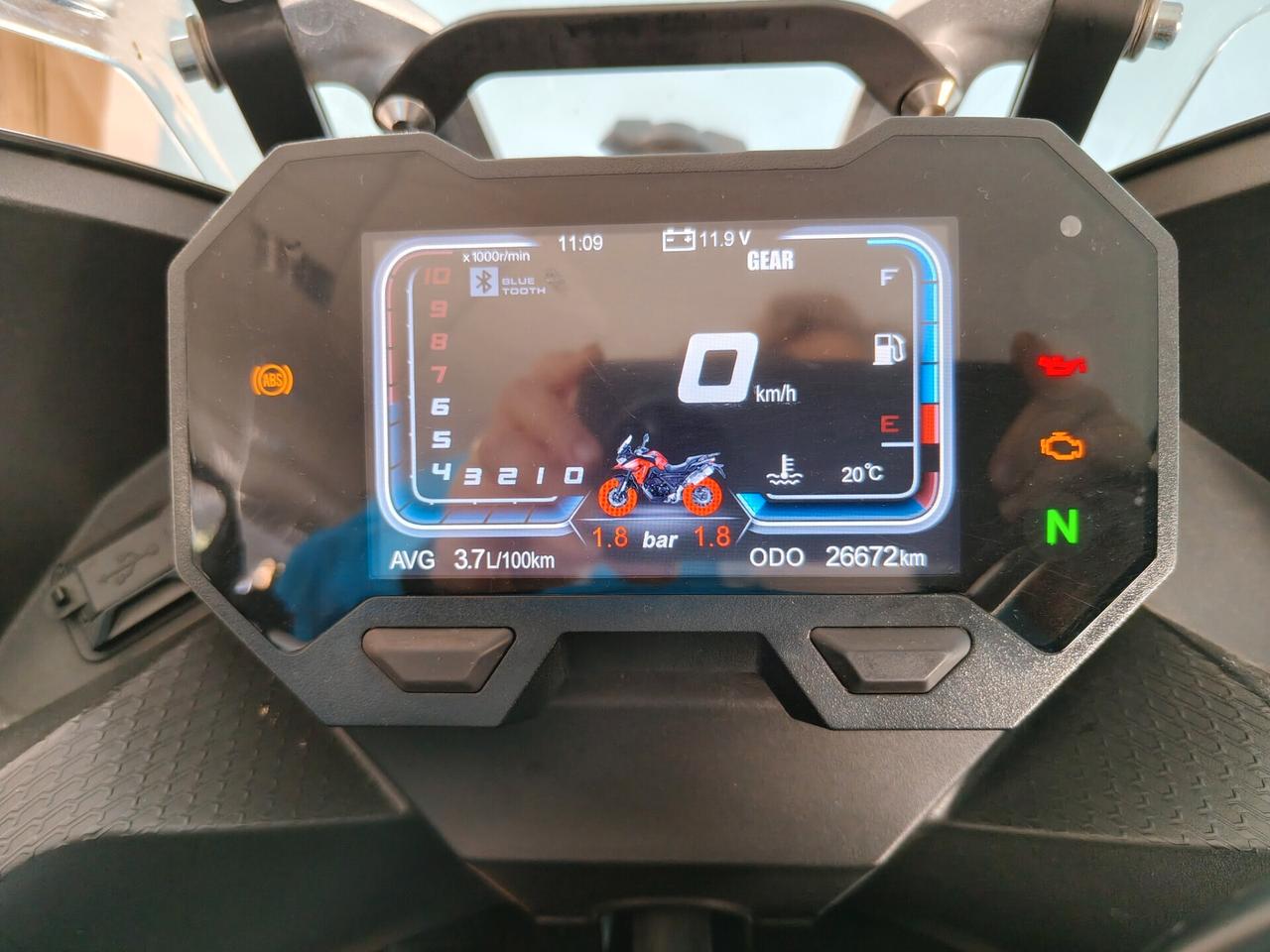 Voge Valico 650 DSX anche per patente A2
