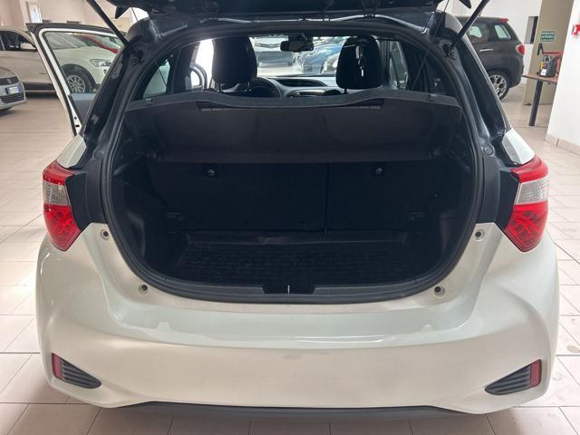 TOYOTA Yaris 1.5 Hybrid 5 porte Trend "White Edition"