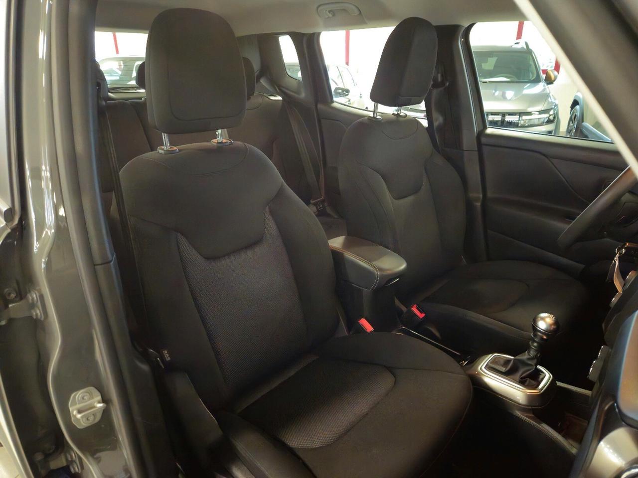 Jeep Renegade 1.6 Mjt 130 CV Longitude Autocarro N1 - 5 posti