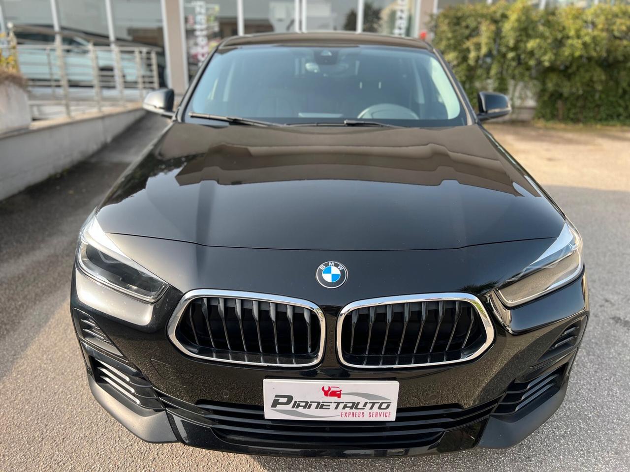 Bmw X2 sdrive18d 150cv Advantage auto LED/NAVI/PDC PERF.