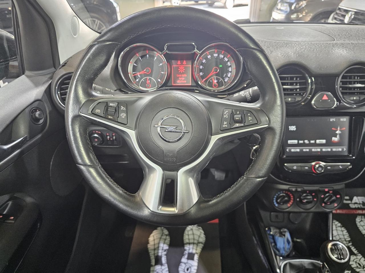 Opel Adam 1.4 87 CV GPL Tech Glam