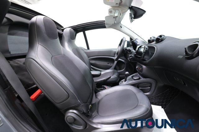 SMART ForTwo 90 0.9 TURBO TWINAMIC CABRIO PASSION FARI LED