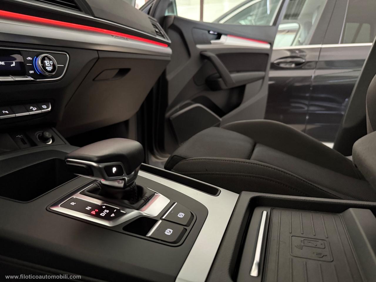 AUDI Q5 40 TDI 204CV qu. S tr. S line MATRIX - LUCI AMBIENTE FULL