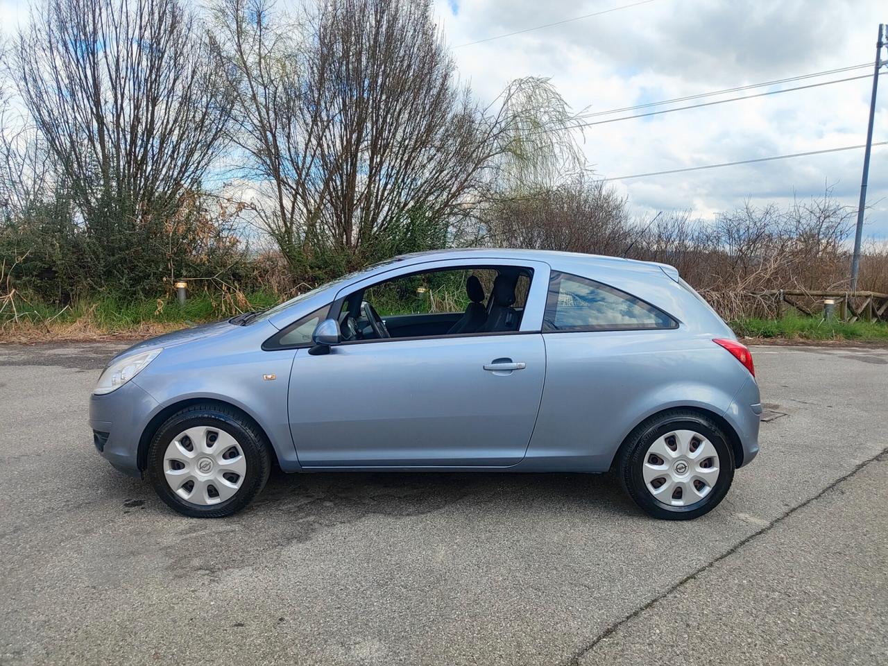 Opel Corsa 1.3 CDTI 129.000 KM