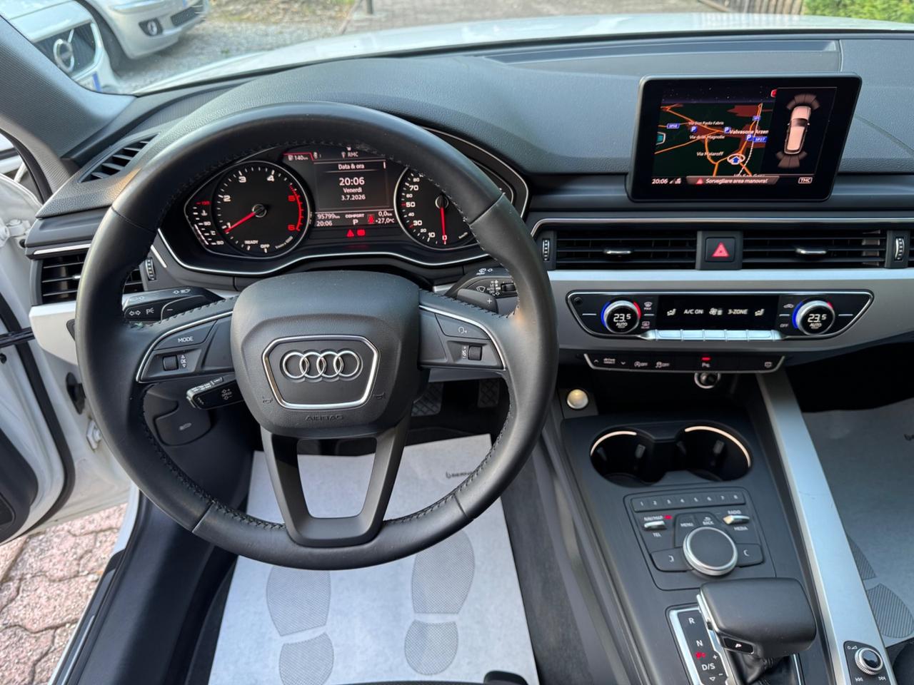 Audi A4 Avant 30 TDI S tronic Design