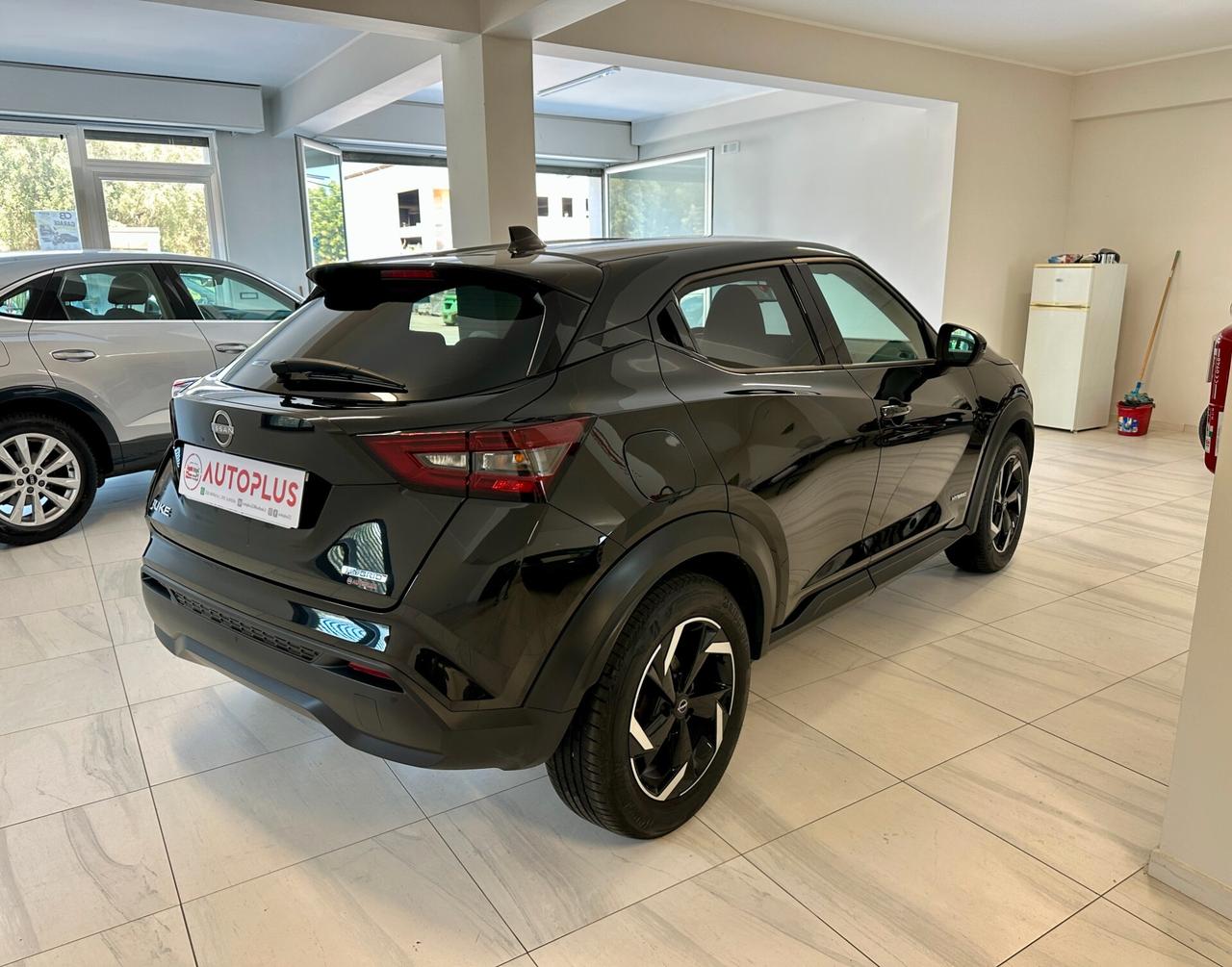 Nissan Juke 1.6 HEV Tekna 143 cv