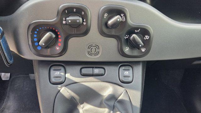 FIAT Panda 1.0 FireFly S&S Hybrid City Life PERMUTE OK NEOPAT