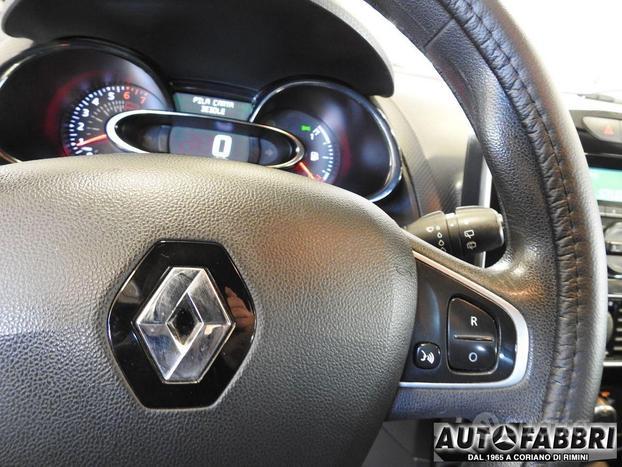 RENAULT - Clio - 1.2 75 CV 5p. Life 5p-Climat-Usb-