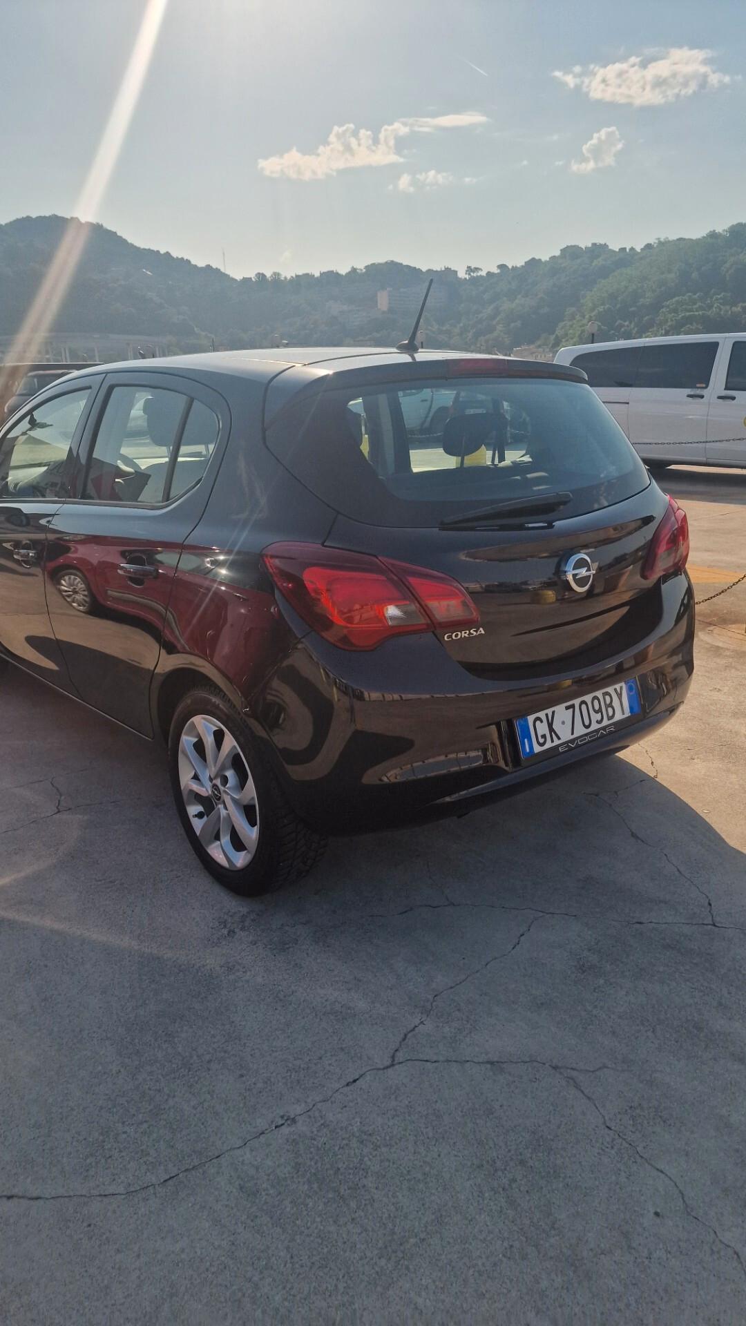 Opel Corsa 1.4 90CV 5 porte Advance