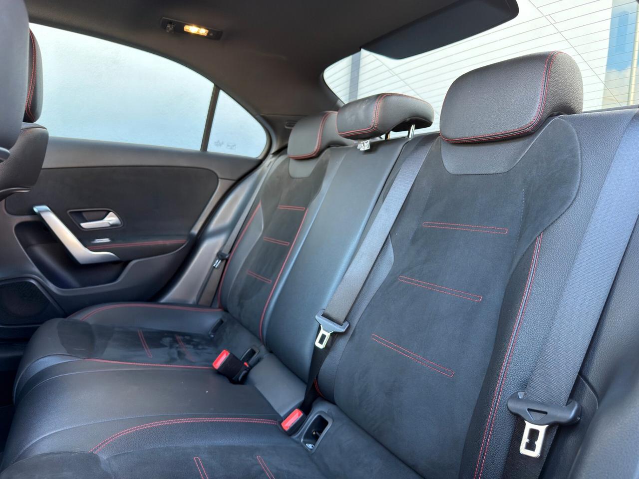 Mercedes-benz A 180 d SEDAN 116 CV AMG Premium PLUS TETTO ITALIANA